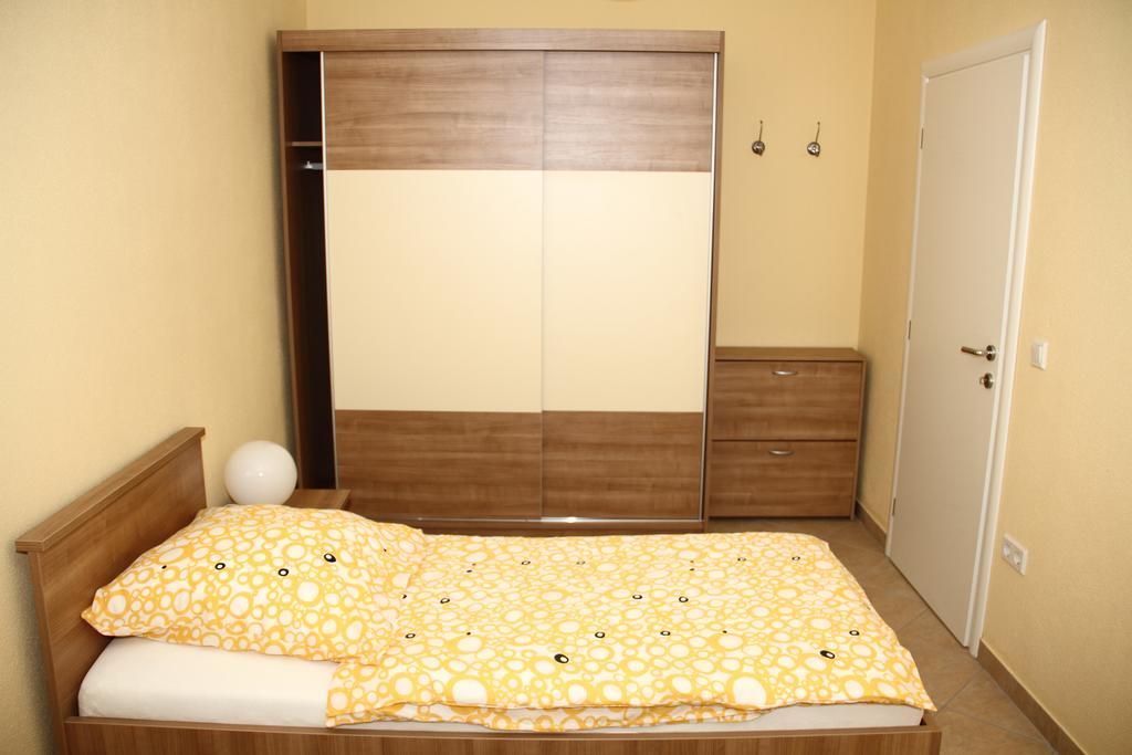 Apartments Jadera プリヴラカ エクステリア 写真