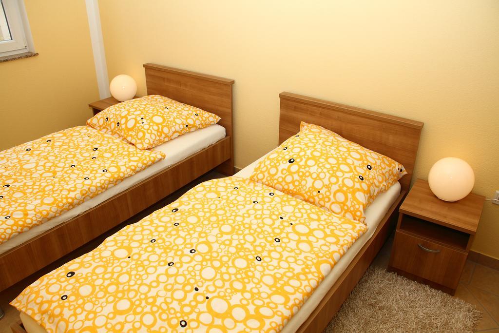 Apartments Jadera プリヴラカ エクステリア 写真